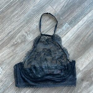 Victoria’s Secret Very Sexy Black Lace Halter Bralette